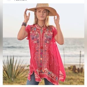 Johnny was mikones tunic